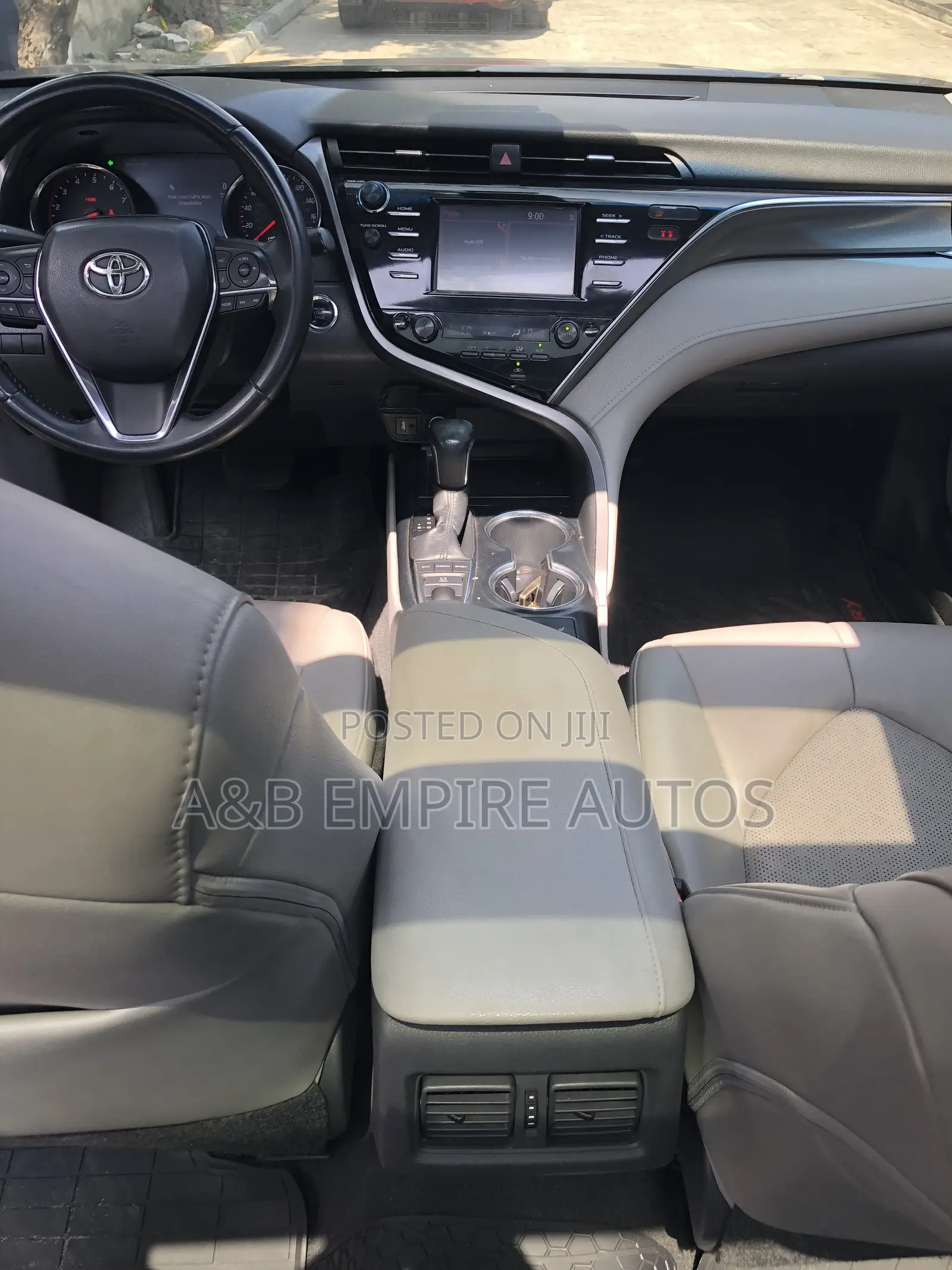 Toyota Camry 2019 Blue