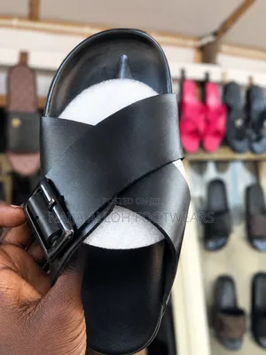 Mens Footwears