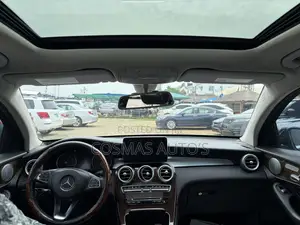 Mercedes-Benz GLC-Class 2017 Black