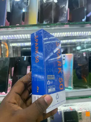 New Tecno Spark 50 128 GB