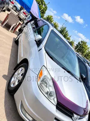 Toyota Sienna 2004 Silver