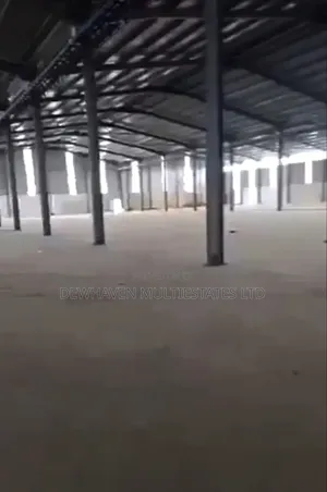 Industrial Warehouse Complex for Lease