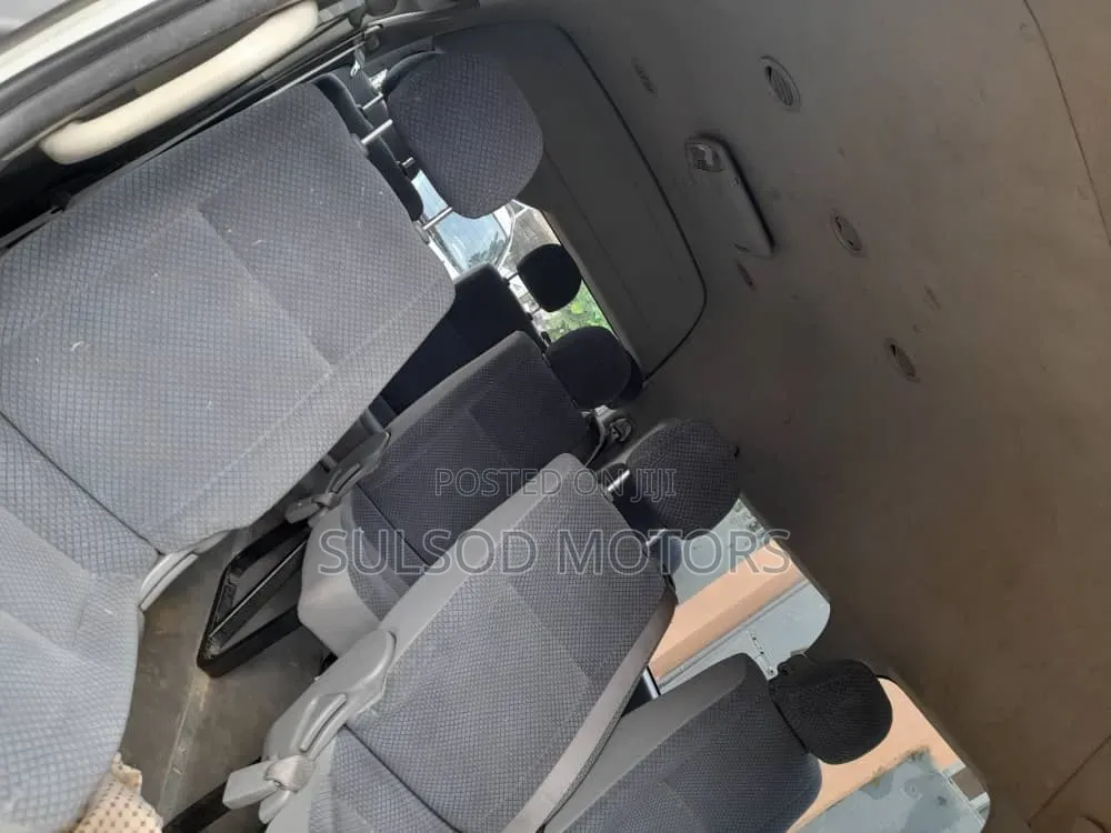 Toyota HiAce 2011 Grey