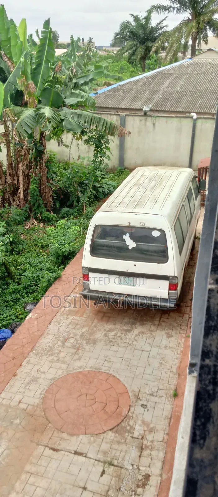 Mazda E2000 2000 White