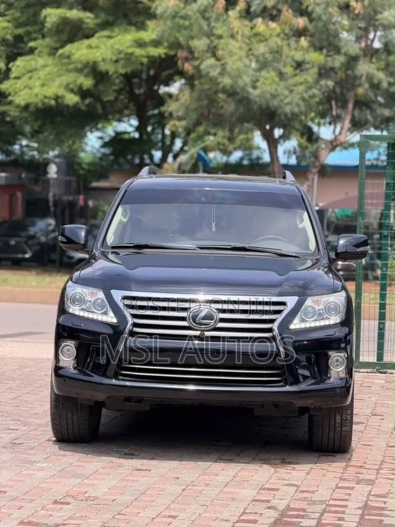 Lexus LX 570 2012 Black