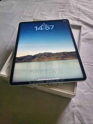 Apple iPad Pro 12.9 (2021) 256 GB Silver