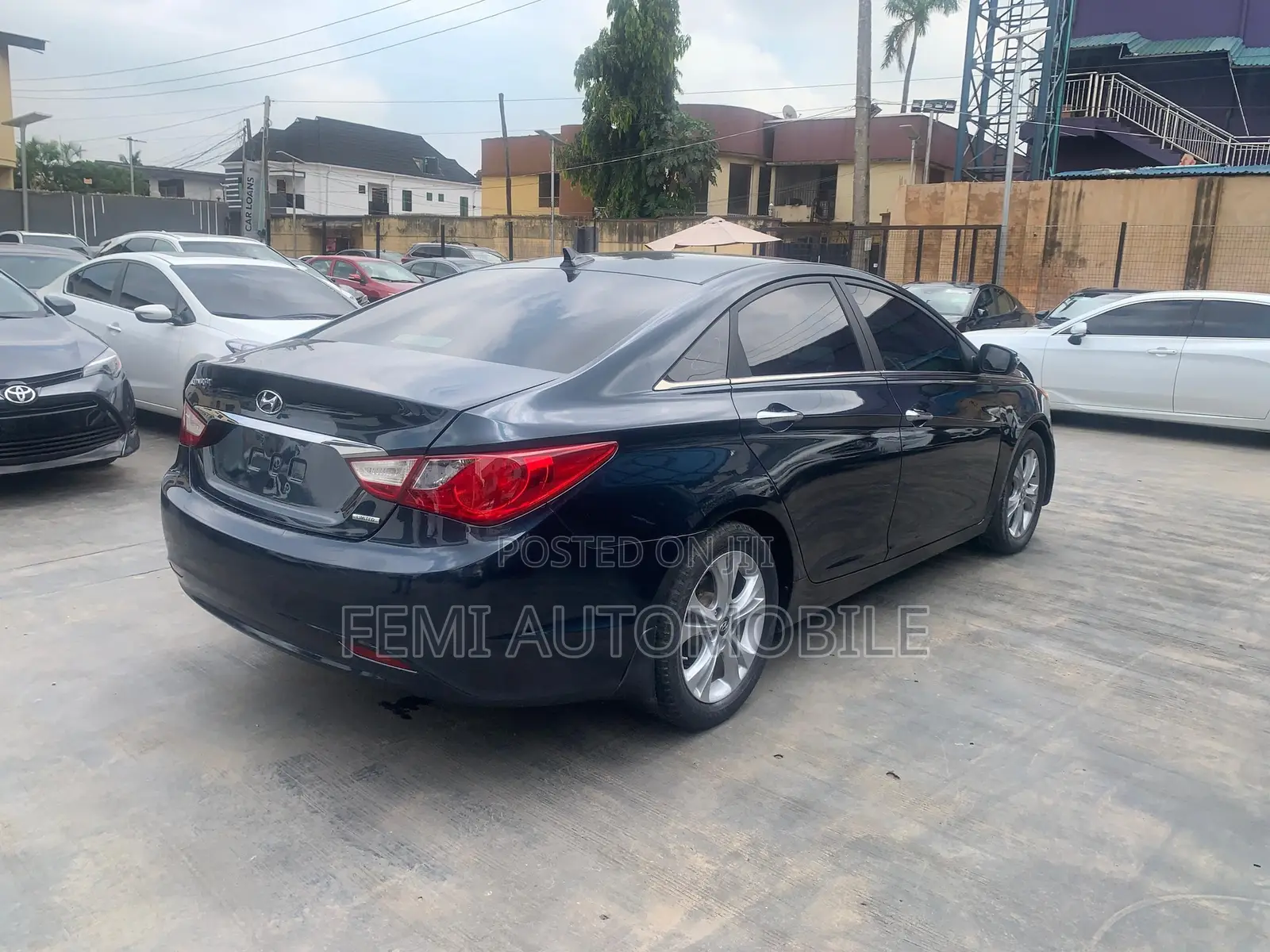 Hyundai Sonata 2011 Black