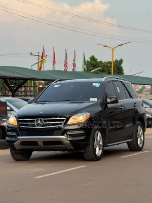 Mercedes-Benz M Class ML350 4MATIC 4dr SUV AWD (3.5L 6cyl 7A) 2014