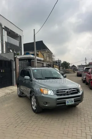 Toyota RAV4 2008 Green