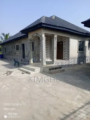 3bdrm House in Kara Kekere, Pakuro for sale