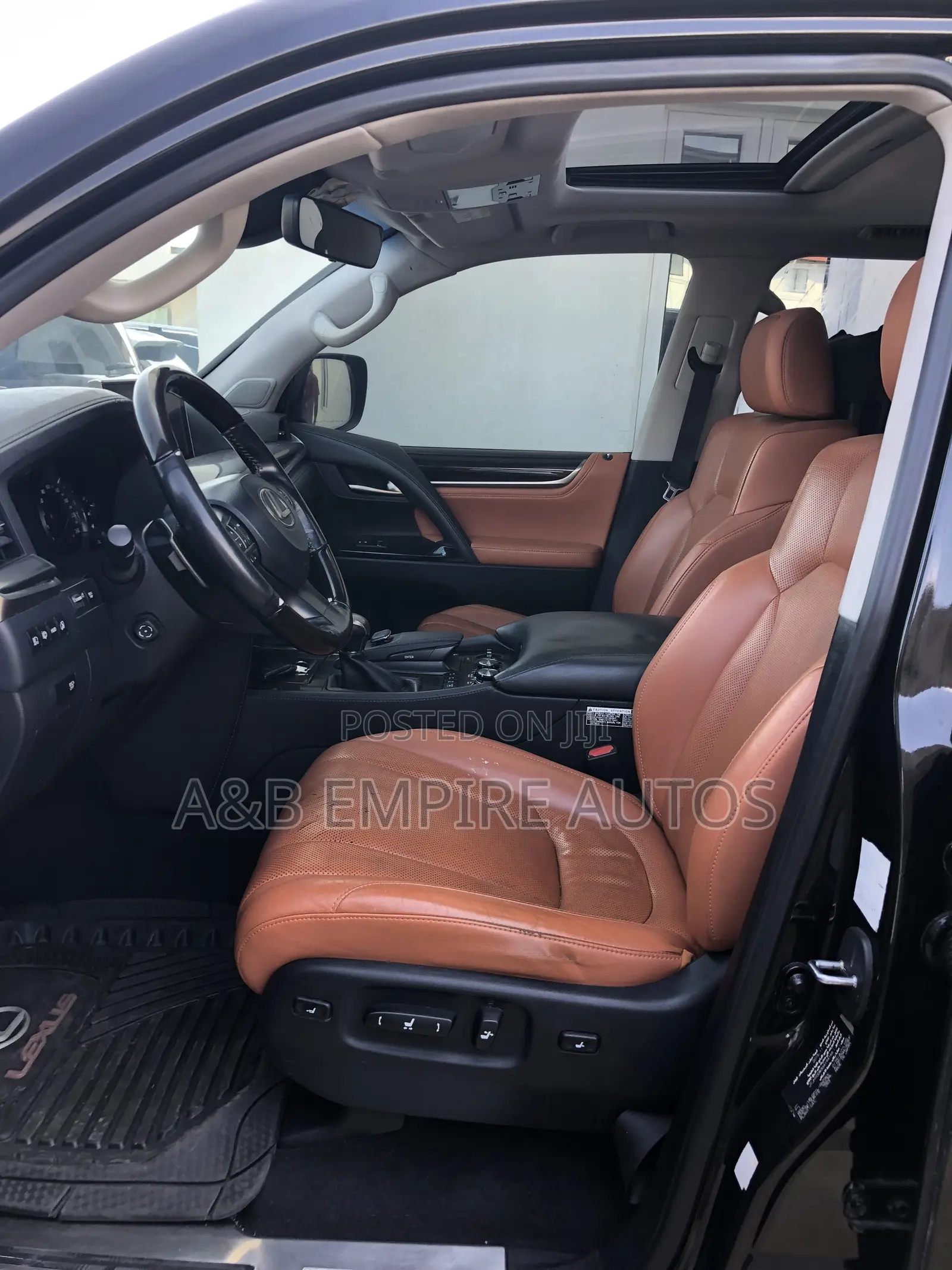 Lexus LX 2016 Black