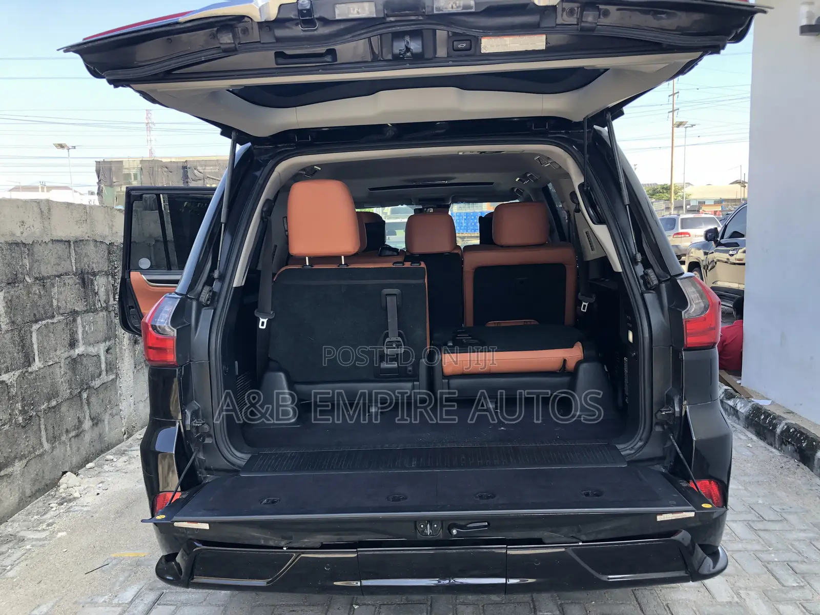 Lexus LX 2016 Black