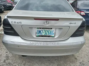 Mercedes-Benz C240 2004 Silver