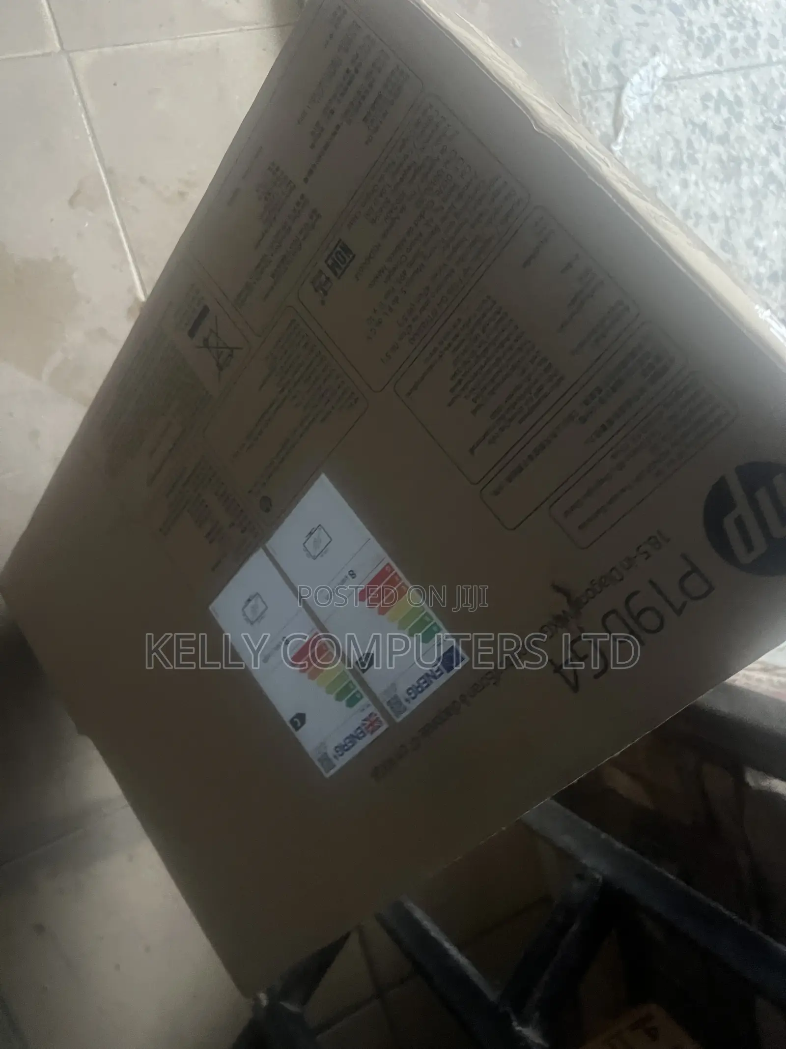 HP P19b G4 Monitor