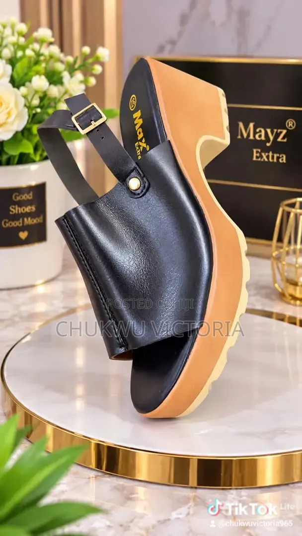 Premium Classic Shoe's.