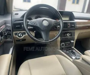 Mercedes-Benz GLK-Class 2011 White
