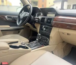Mercedes-Benz GLK-Class 2011 White