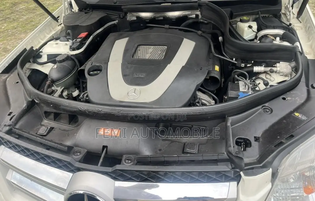 Mercedes-Benz GLK-Class 2011 White