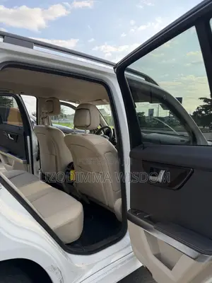 Mercedes-Benz GLK-Class 350 2014 White