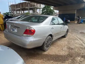Toyota Camry 2003 Silver