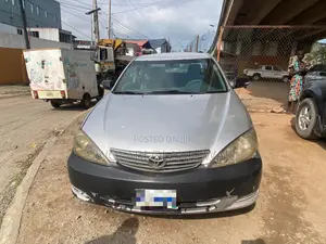 Toyota Camry 2003 Silver