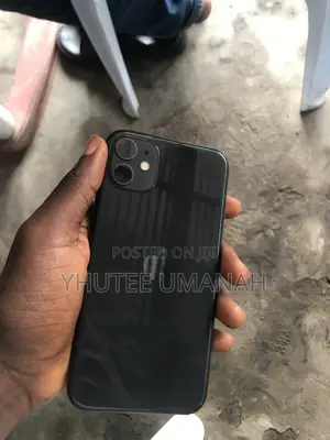 Apple iPhone 11 64 GB Black