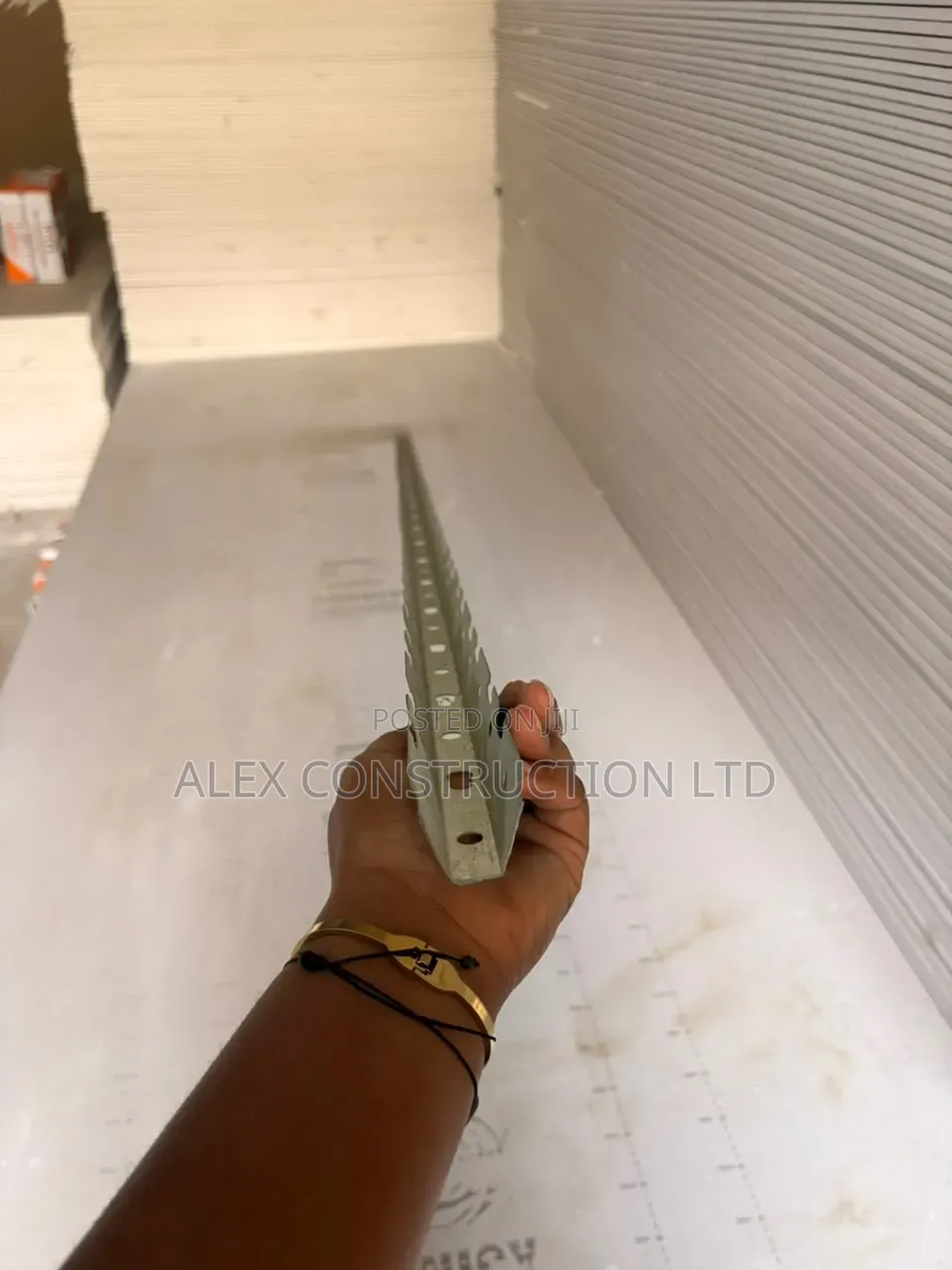 Drywall Profile Hanger