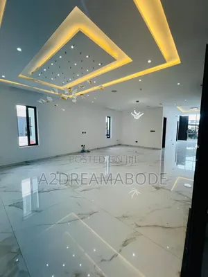 5bdrm Duplex in Cowrie Creek, Ikate for sale