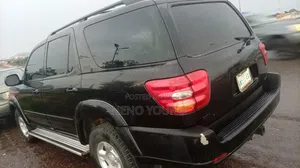 Toyota Sequoia 2004 Black