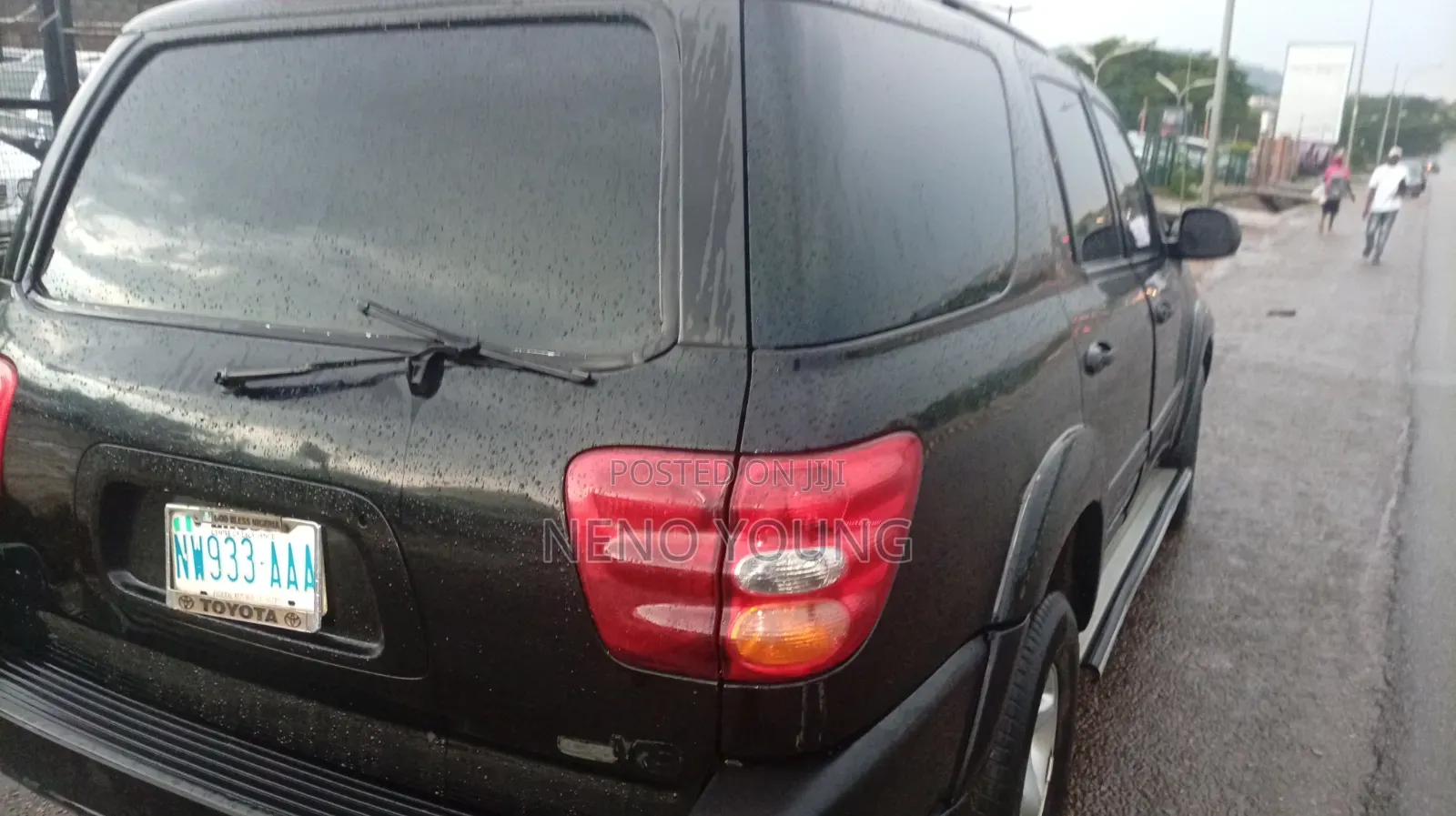 Toyota Sequoia 2004 Black