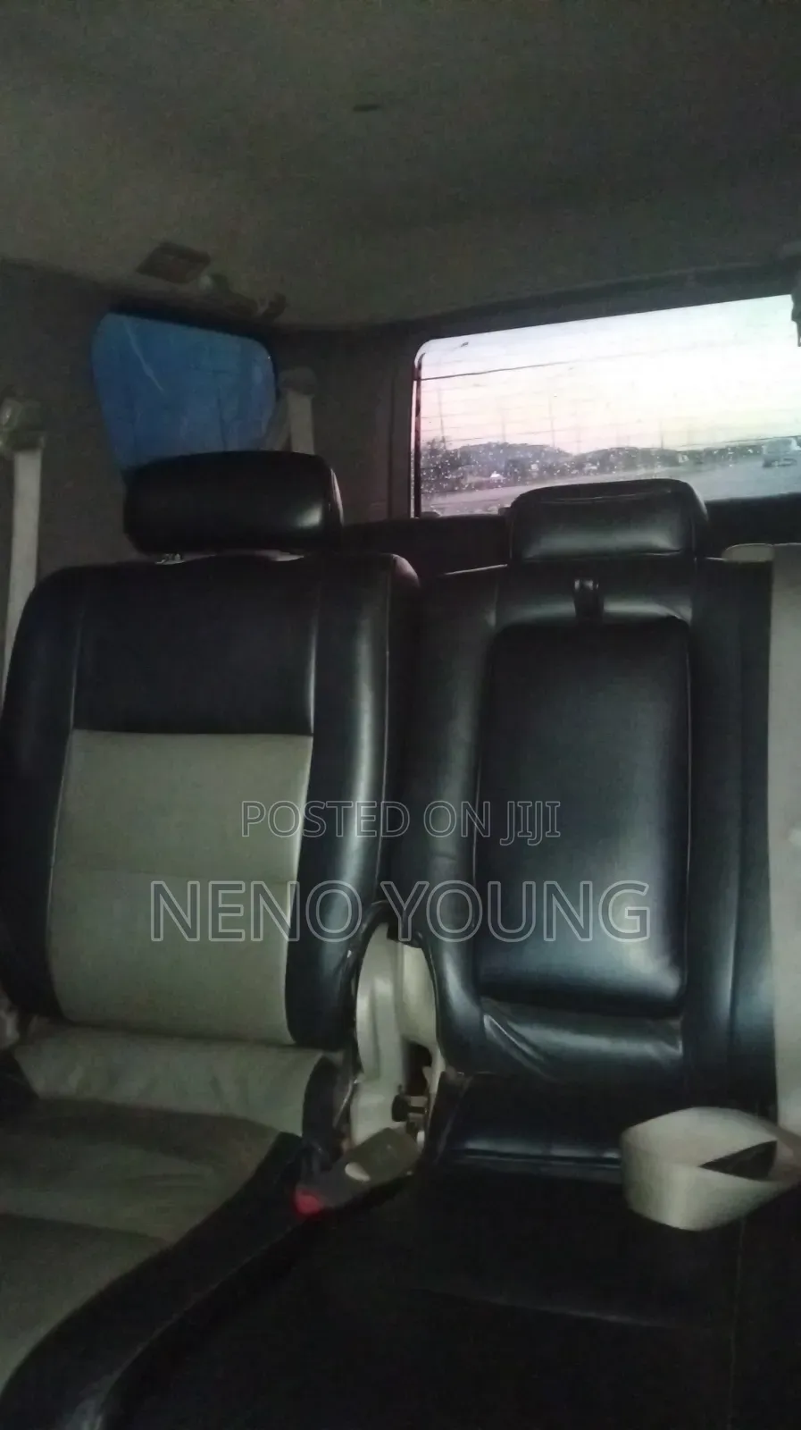Toyota Sequoia 2004 Black