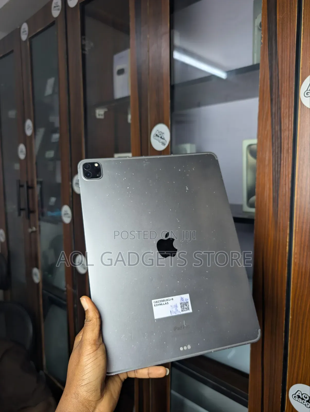 Apple iPad Pro 12.9 (2022) 128 GB Gray