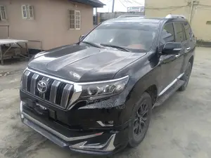 Toyota Land Cruiser Prado 2012 Black