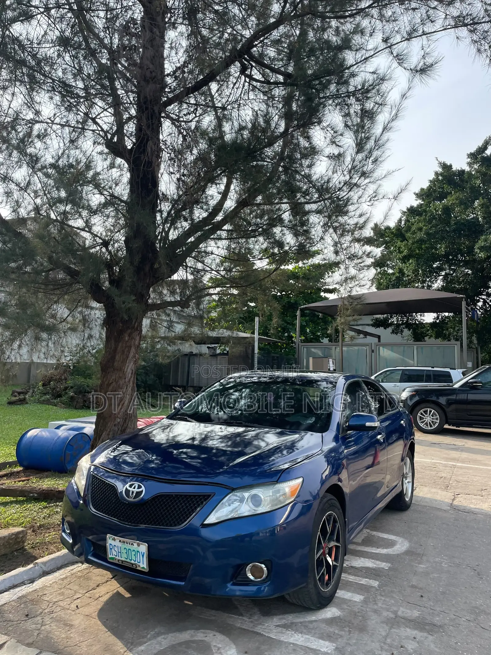 Toyota Camry 2010 Blue