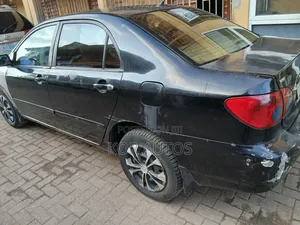 Toyota Corolla 2004 Black