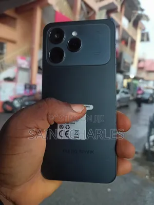 Tecno Spark 40 128 GB Black