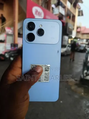 Tecno Spark 40 128 GB Blue