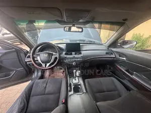 Honda Accord Crosstour EX-L AWD 2011 Gray