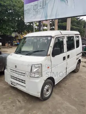 Suzuki Every 2024 White