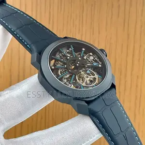 Automatic Quality Luxury Bvlgari Leather Wristwatch