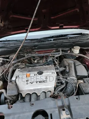 Honda CR-V 2005 Red