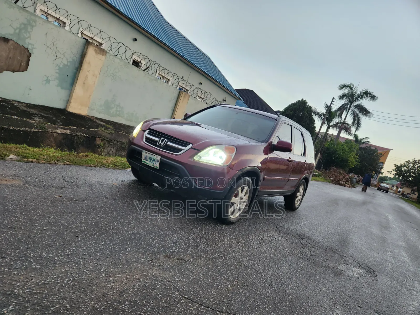 Honda CR-V 2005 Red