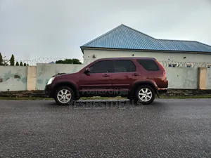 Honda CR-V 2005 Red