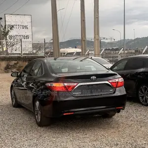 Toyota Camry SE 4dr Sedan (2.5L 4cyl 6A) 2017 Black