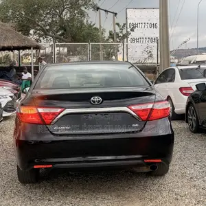 Toyota Camry SE 4dr Sedan (2.5L 4cyl 6A) 2017 Black