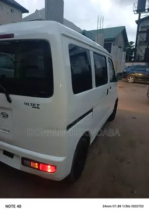 Daihatsu Hijet 2010 White