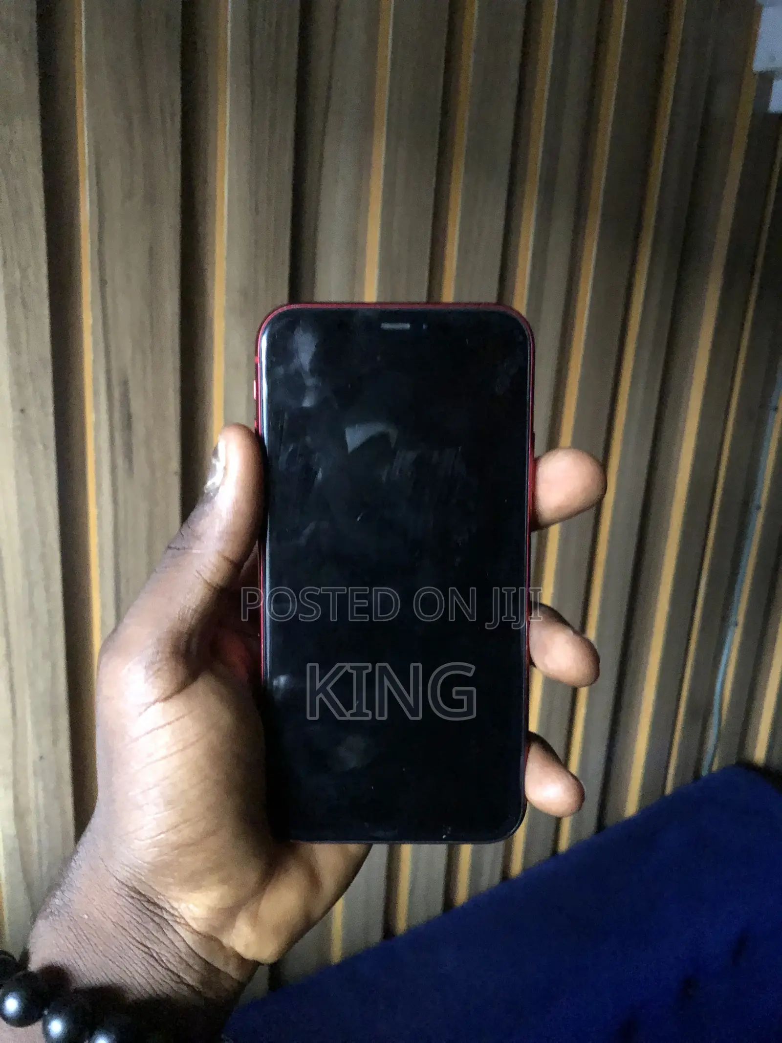 Apple iPhone 11 64 GB Red