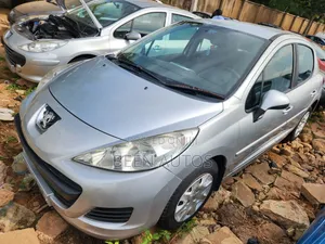 Peugeot 207 1.4 XR 2010 Silver