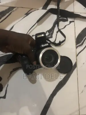 KODAK PIXPRO AZ421Digital Camera