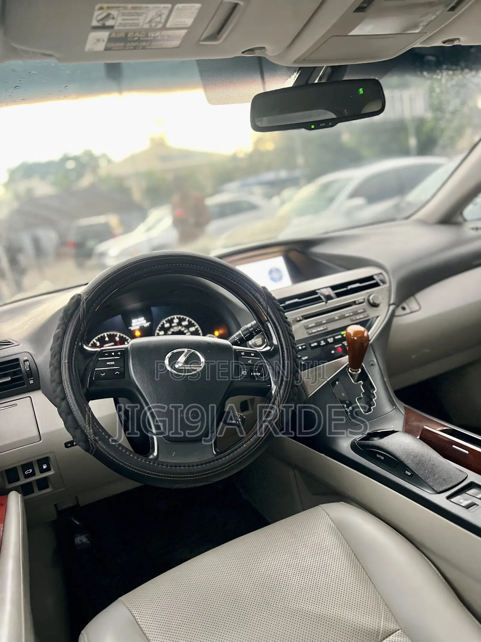 Lexus RX 2010 Gold